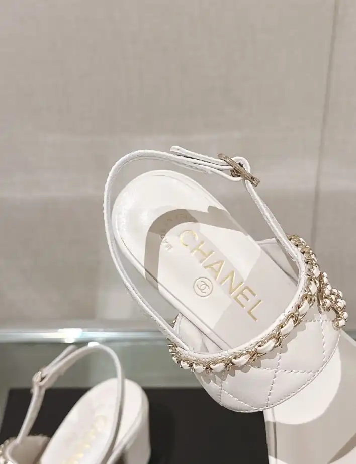 hype Chanel High Heels