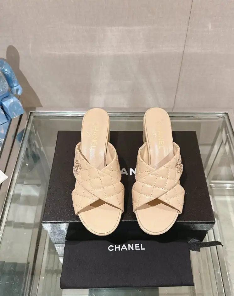 hype Chanel High Heels