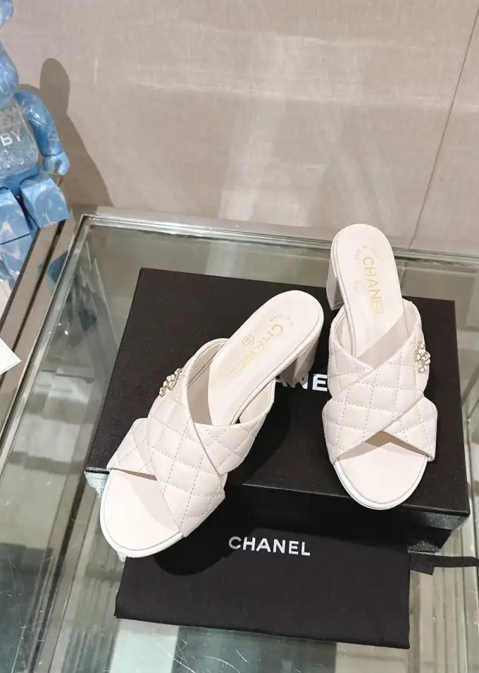 hype Chanel High Heels