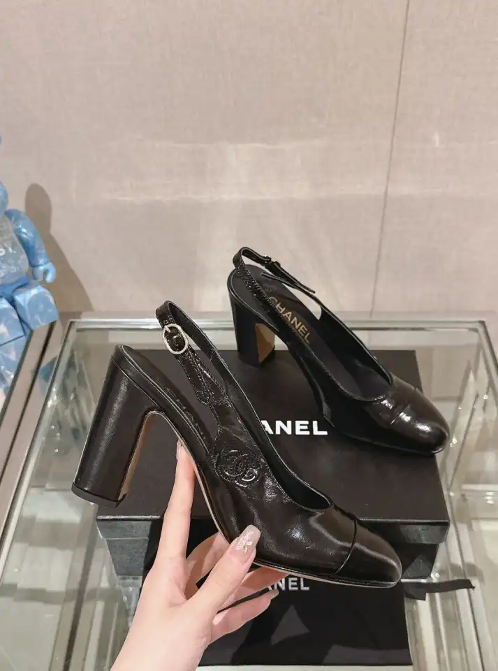 hype Chanel High Heels