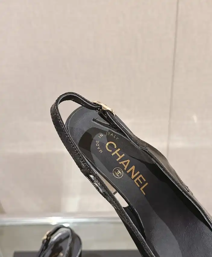 hype Chanel High Heels