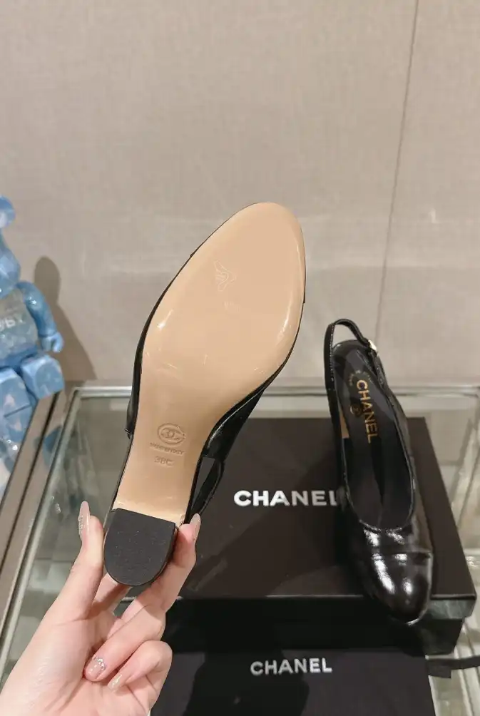 hype Chanel High Heels