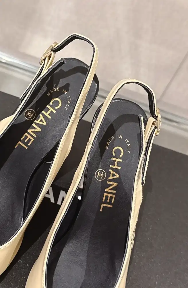 hype Chanel High Heels