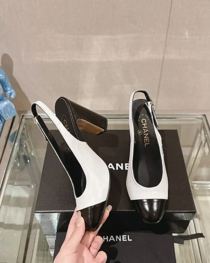 hype Chanel High Heels