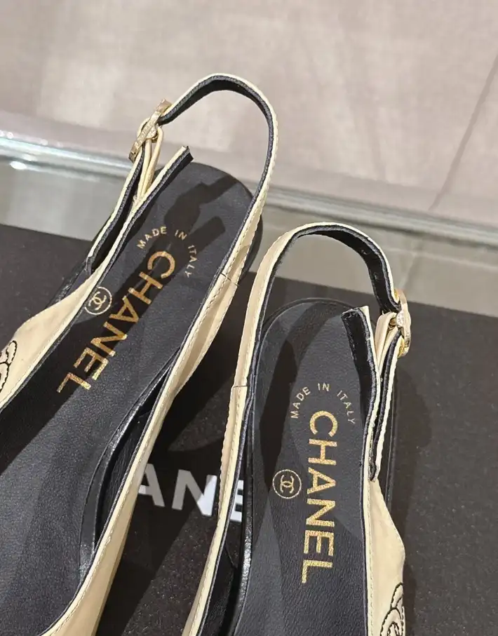 hype Chanel High Heels