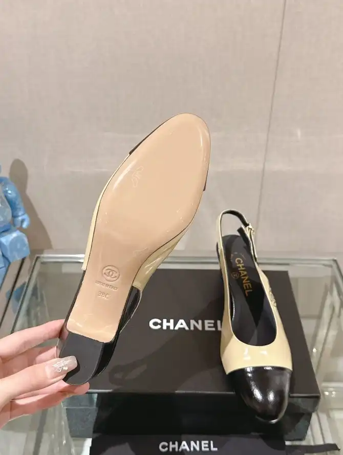 hype Chanel High Heels