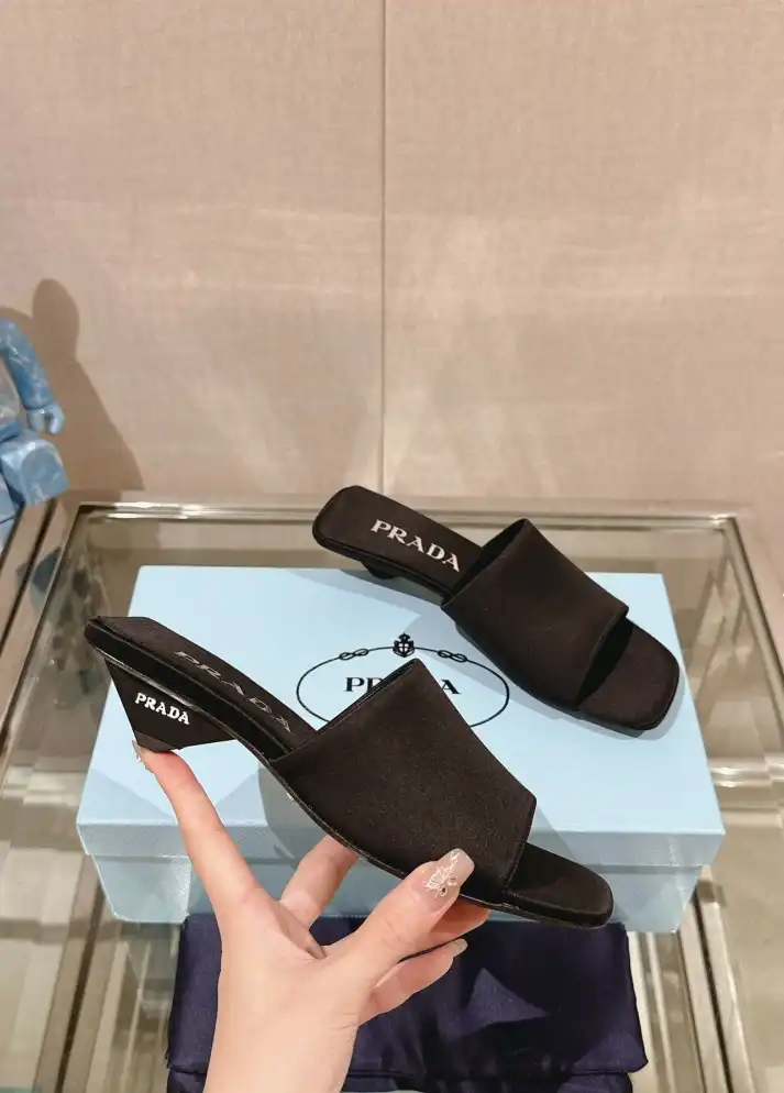 hype Prada Slippers