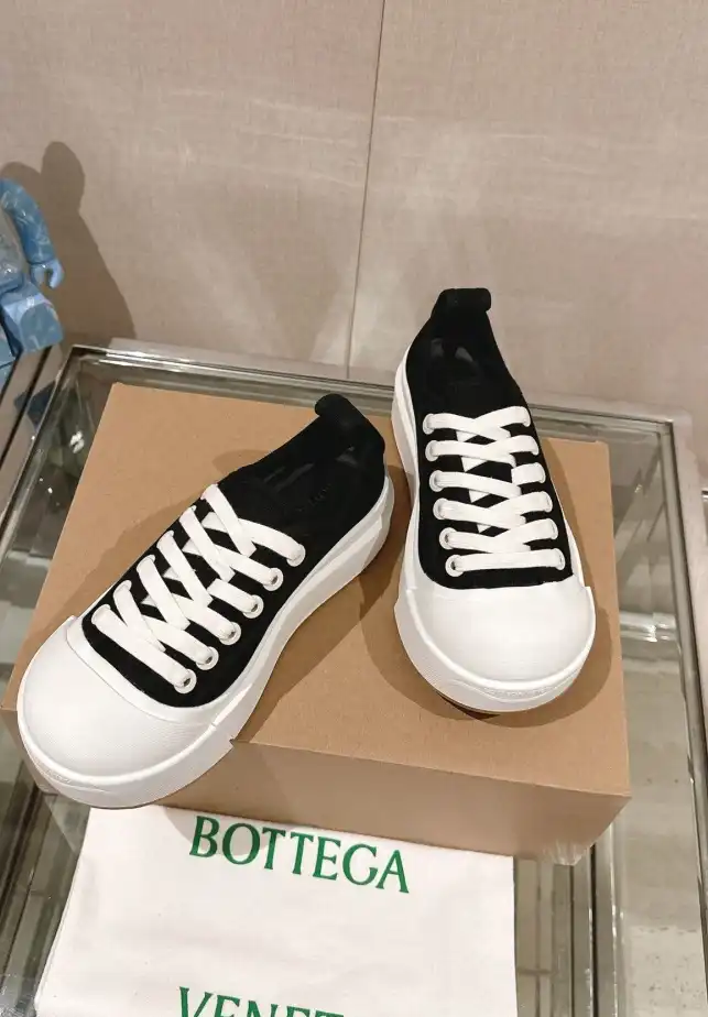 hype Bottega Veneta Casual Shoes