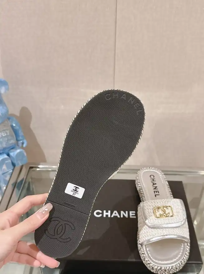 hype Chanel Slippers