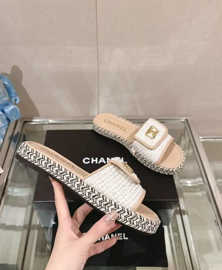 hype Chanel Slippers