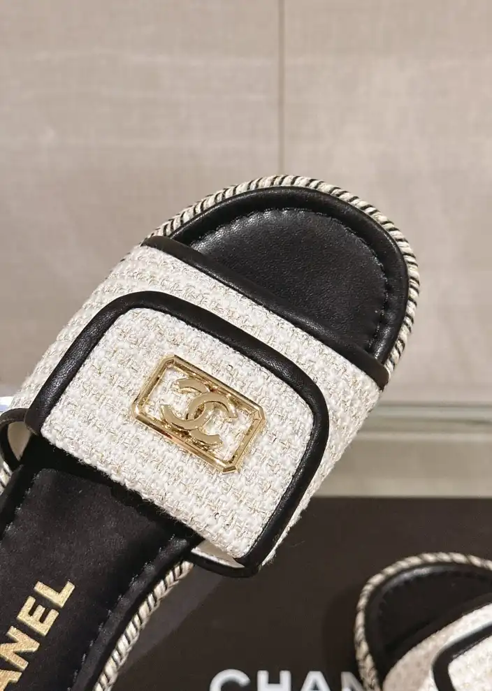 hype Chanel Slippers