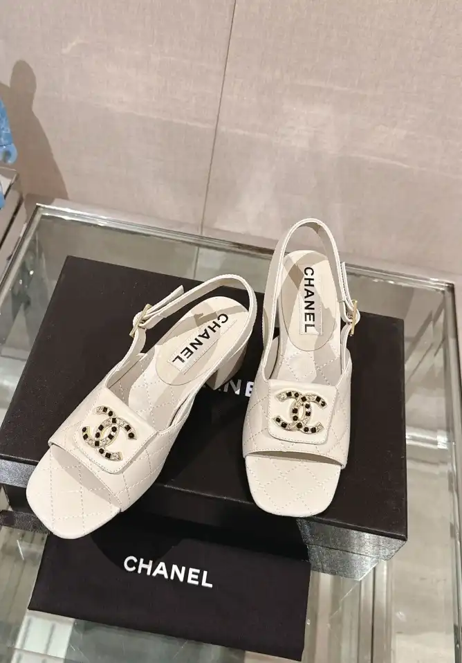 hype Chanel High Heels