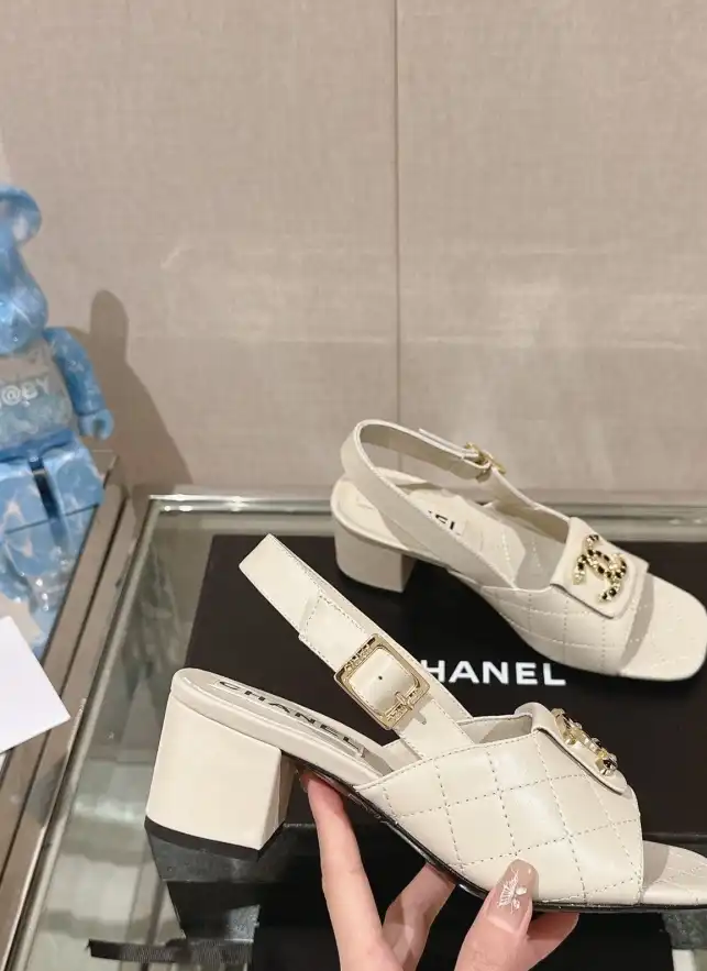 hype Chanel High Heels