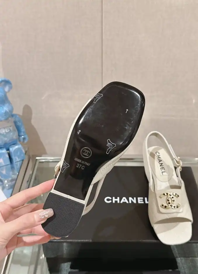 hype Chanel High Heels