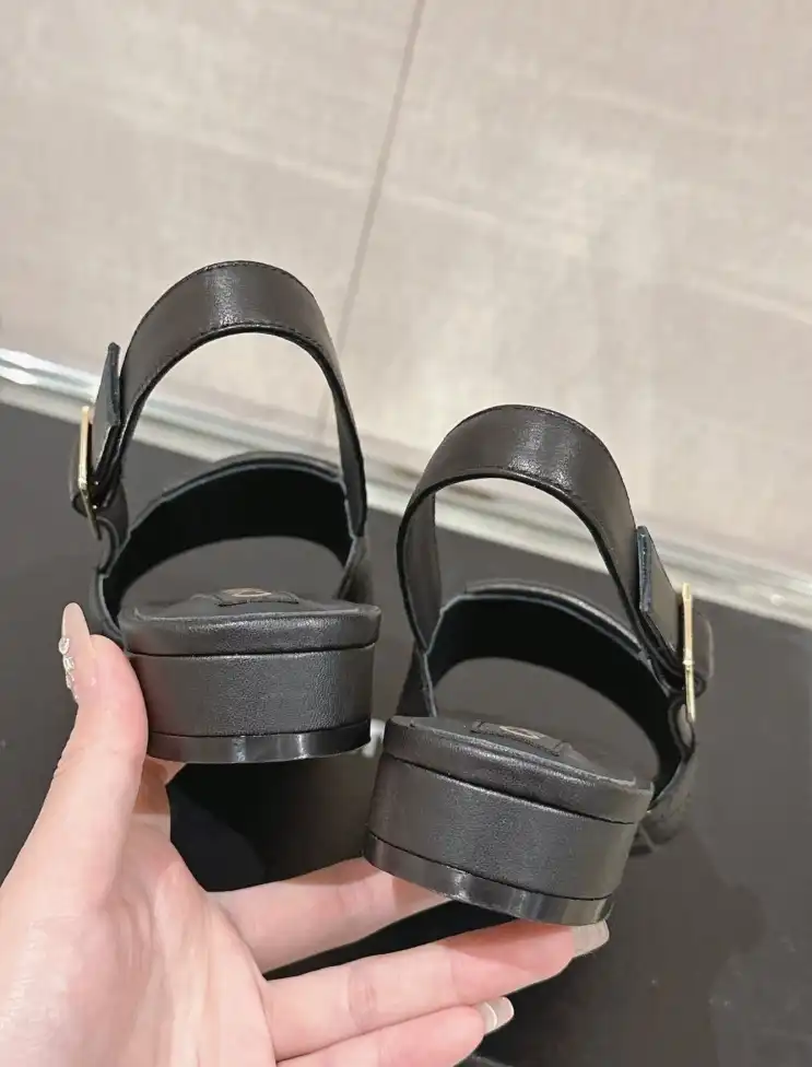 hype Chanel High Heels