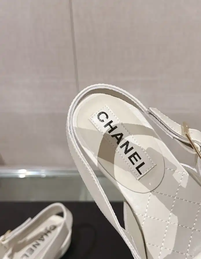 hype Chanel High Heels