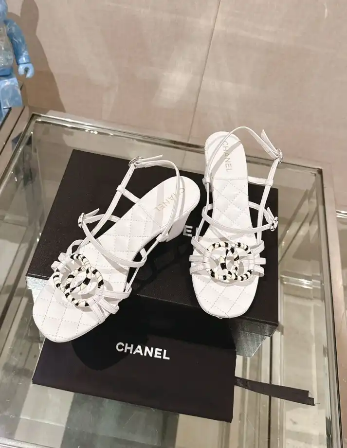 hype Chanel High Heels