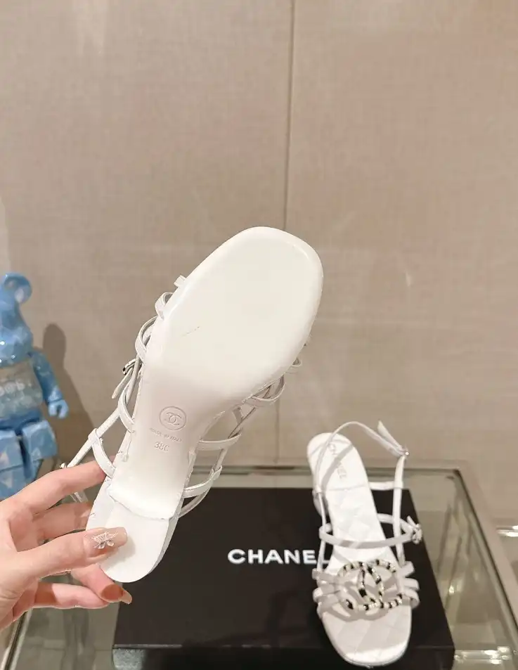 hype Chanel High Heels