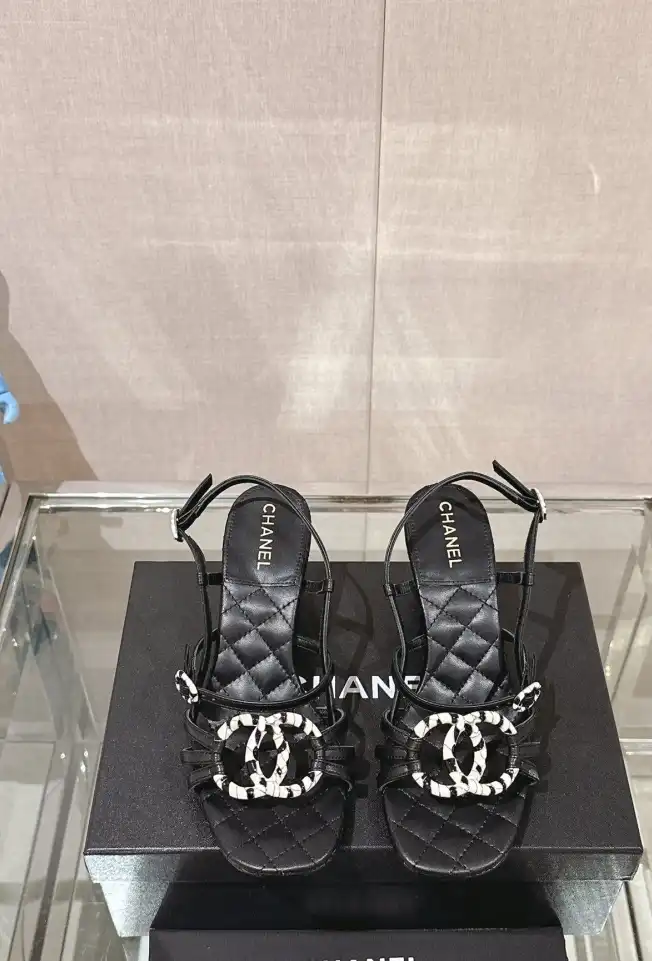 hype Chanel High Heels