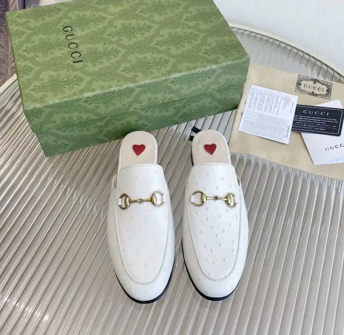 hype Gucci Slippers