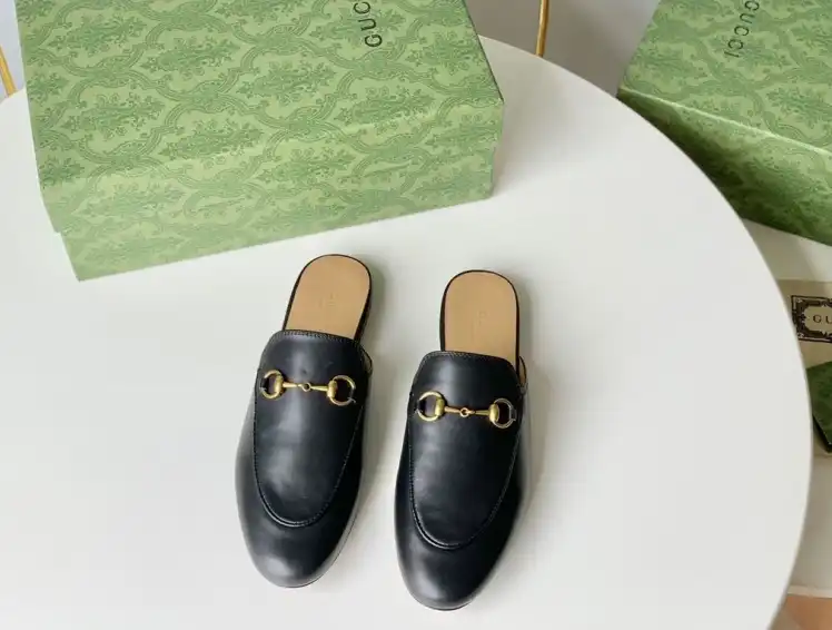 hype Gucci Slippers