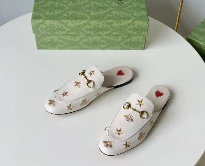 hype Gucci Slippers