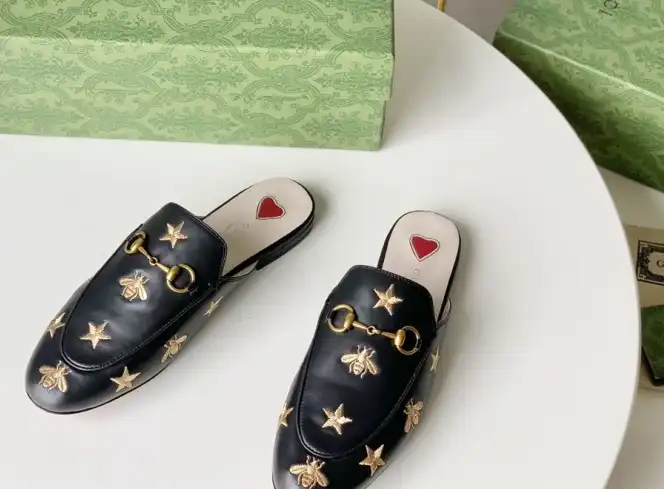 hype Gucci Slippers