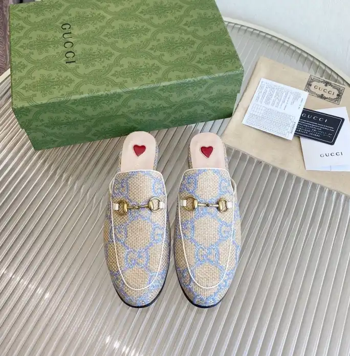 hype Gucci Slippers