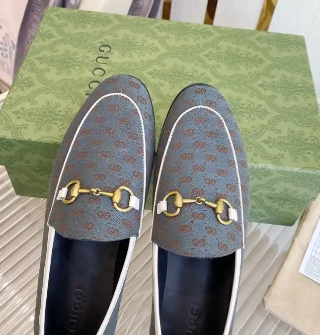 hype Gucci Flat Shoes