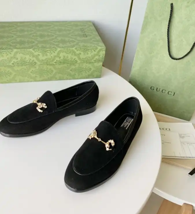 hype Gucci Flat Shoes