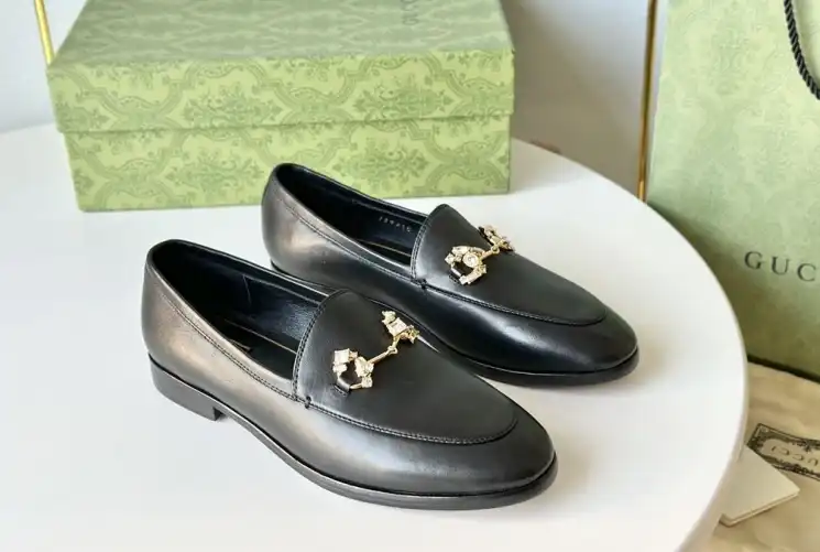 hype Gucci Flat Shoes