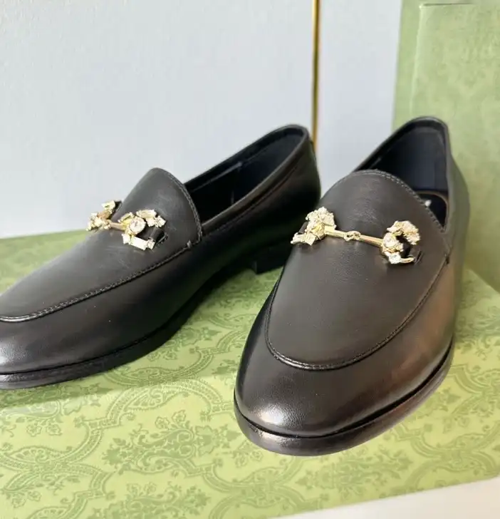 hype Gucci Flat Shoes