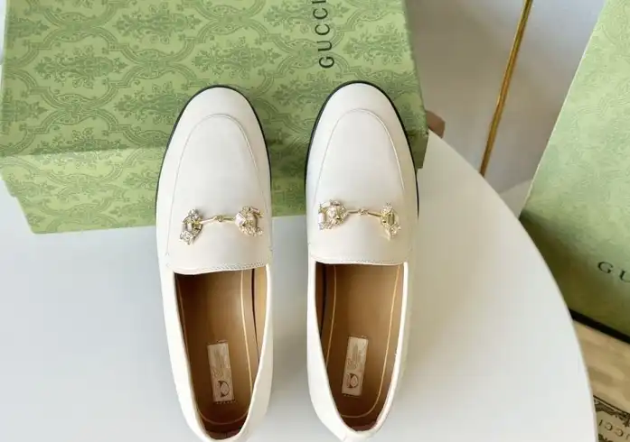 hype Gucci Flat Shoes