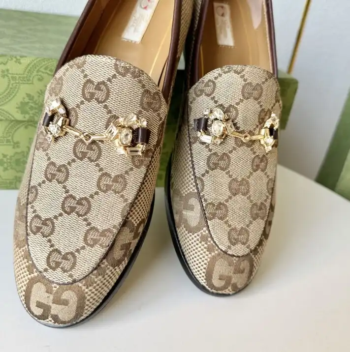 hype Gucci Flat Shoes