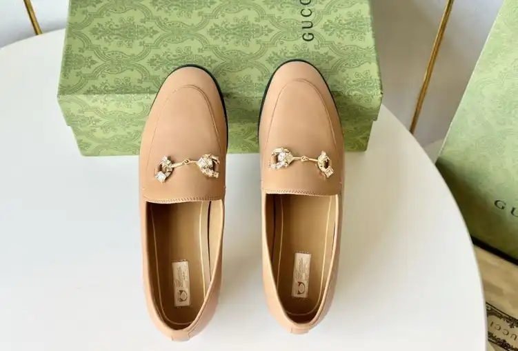 hype Gucci Flat Shoes