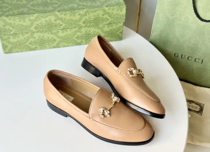 hype Gucci Flat Shoes