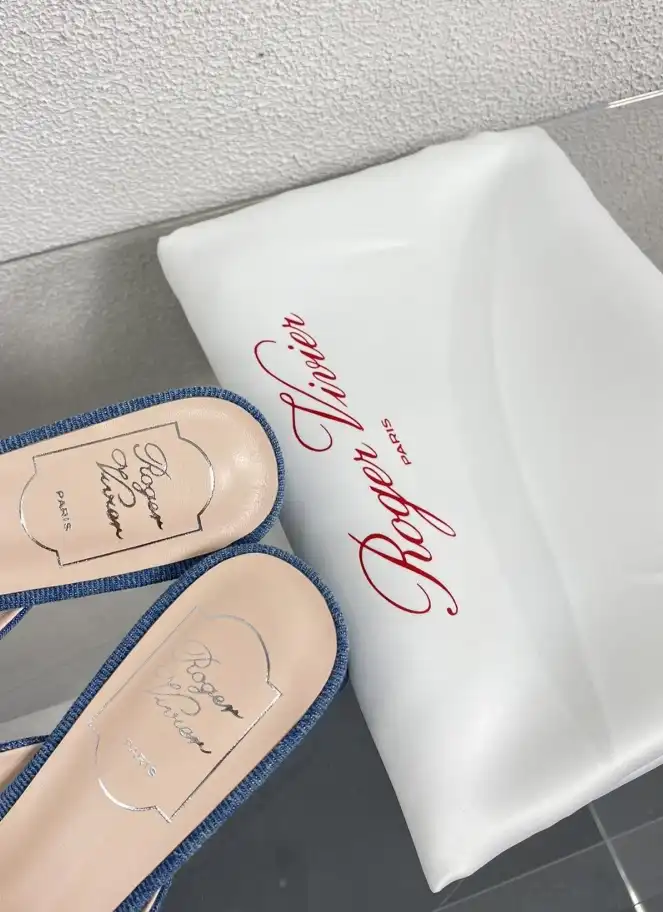 hype Roger Vivier Slippers