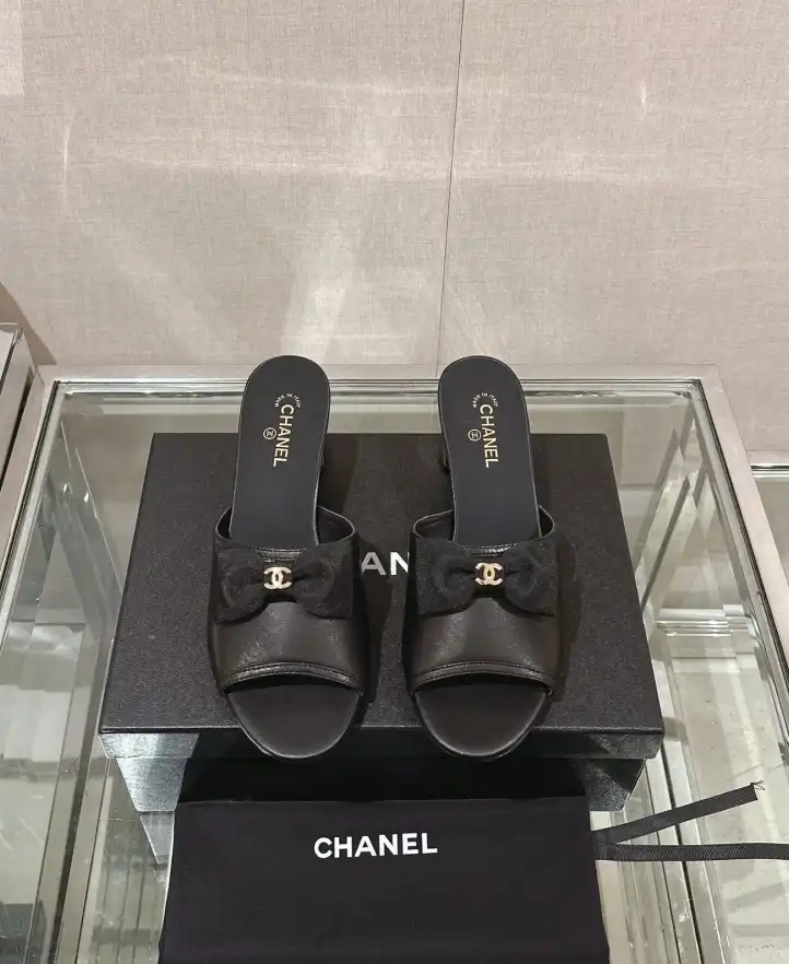 hype Chanel Slippers