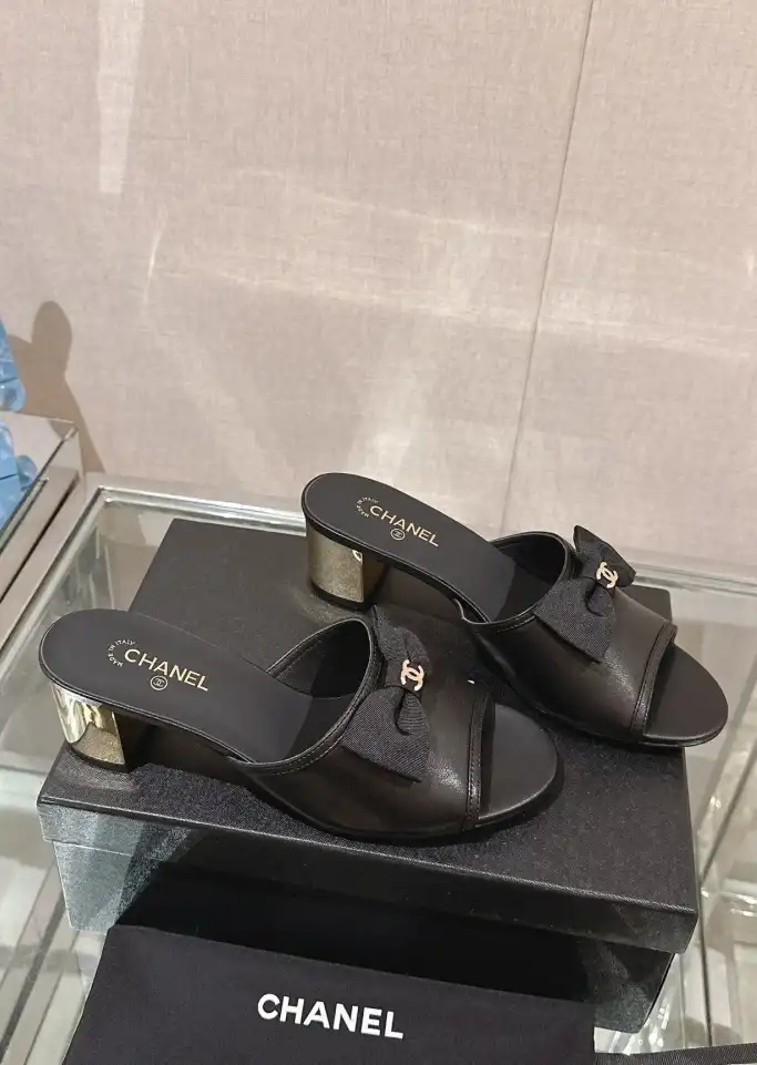 hype Chanel Slippers