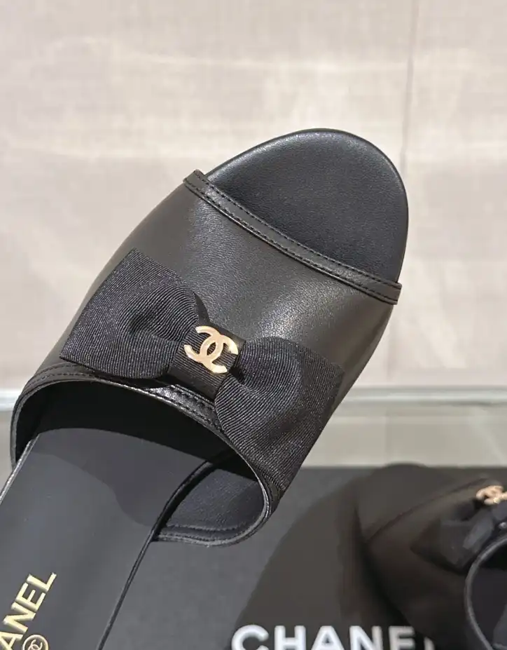 hype Chanel Slippers