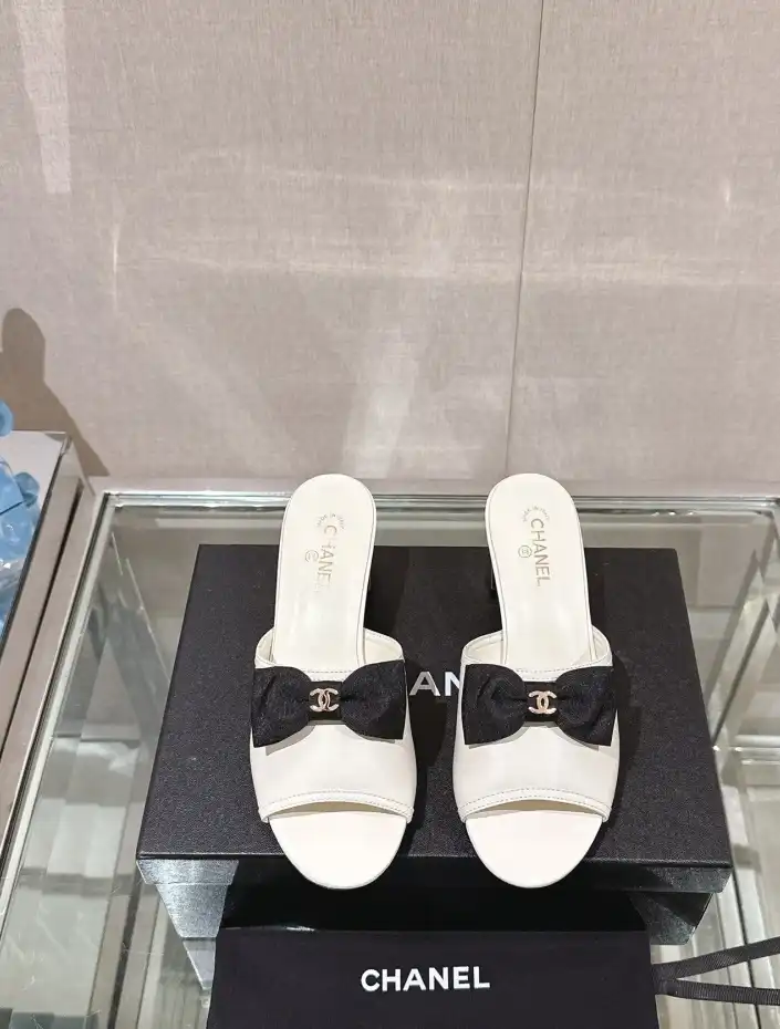 hype Chanel Slippers