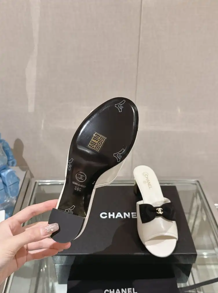 hype Chanel Slippers