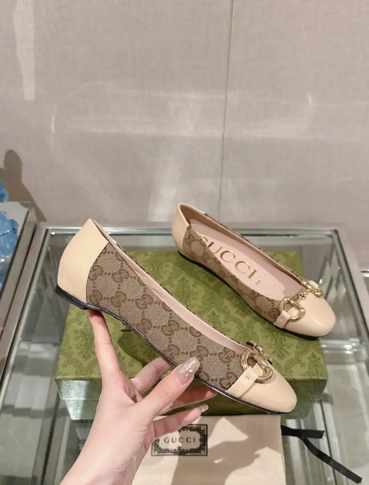 hype Gucci Flat Shoes