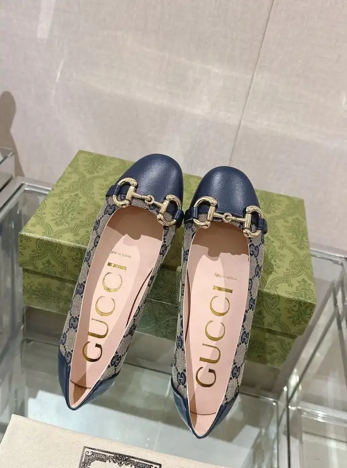 hype Gucci Flat Shoes