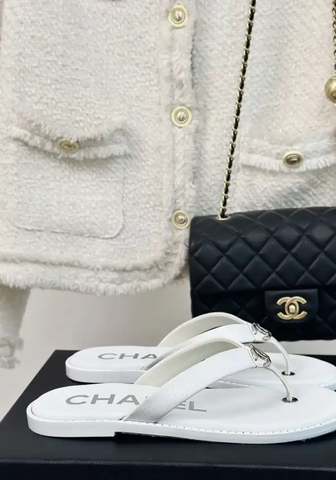 hype Chanel Slippers