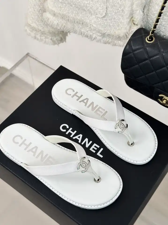 hype Chanel Slippers