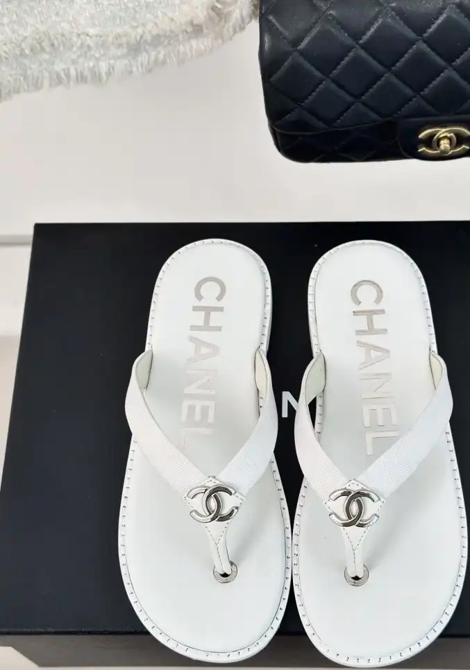 hype Chanel Slippers