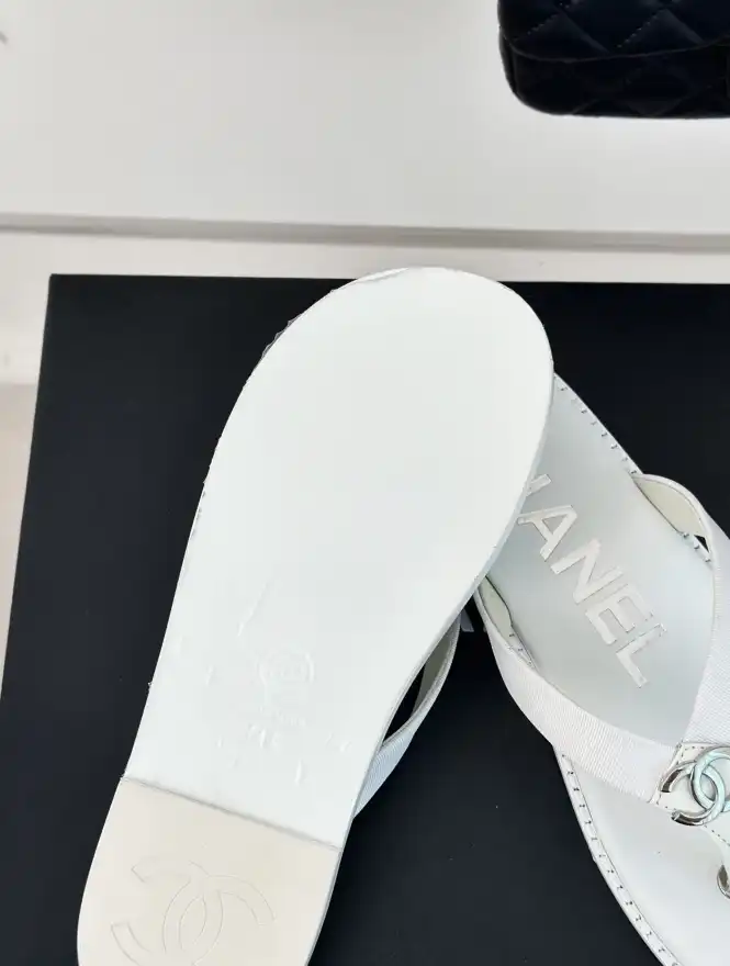 hype Chanel Slippers