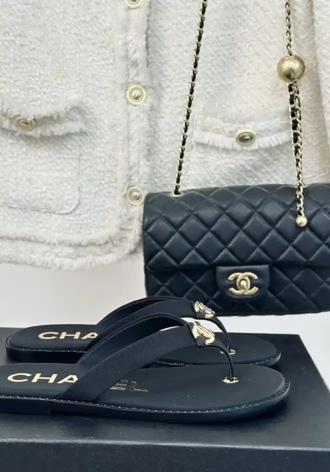 hype Chanel Slippers