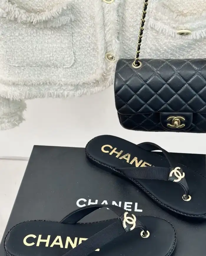 hype Chanel Slippers